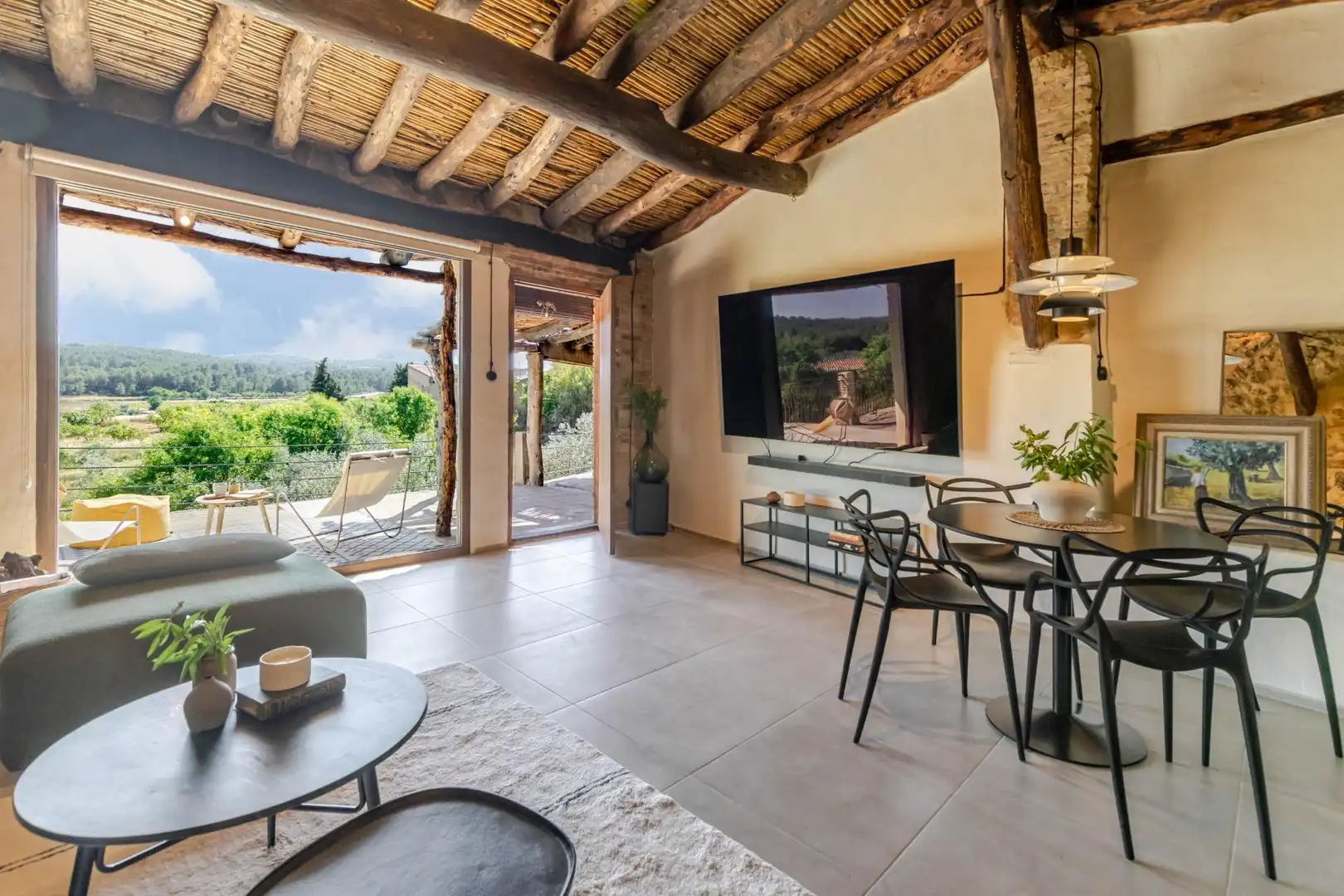 Terrassa de Finca rústica en venda en Venta del Moro amb Jardí privat, Terrassa i Moblat