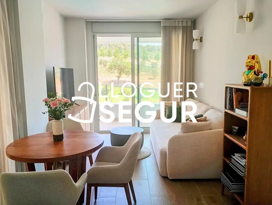 Living room of Flat for rent in Viladecans  with Air Conditioner, Terrace and Swimming Pool