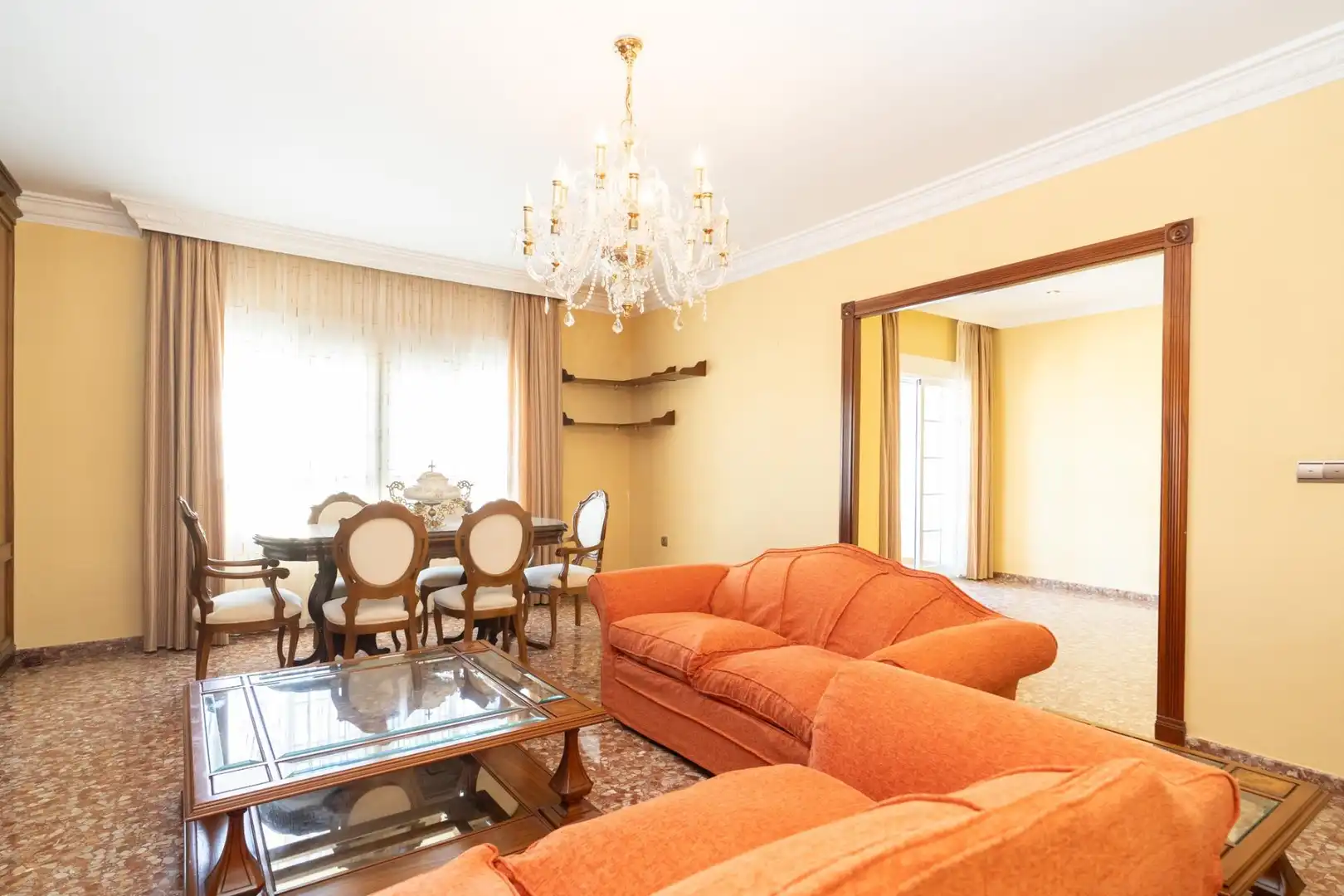Sala de estar de Piso en venta en Motril con Terraza y Trastero
