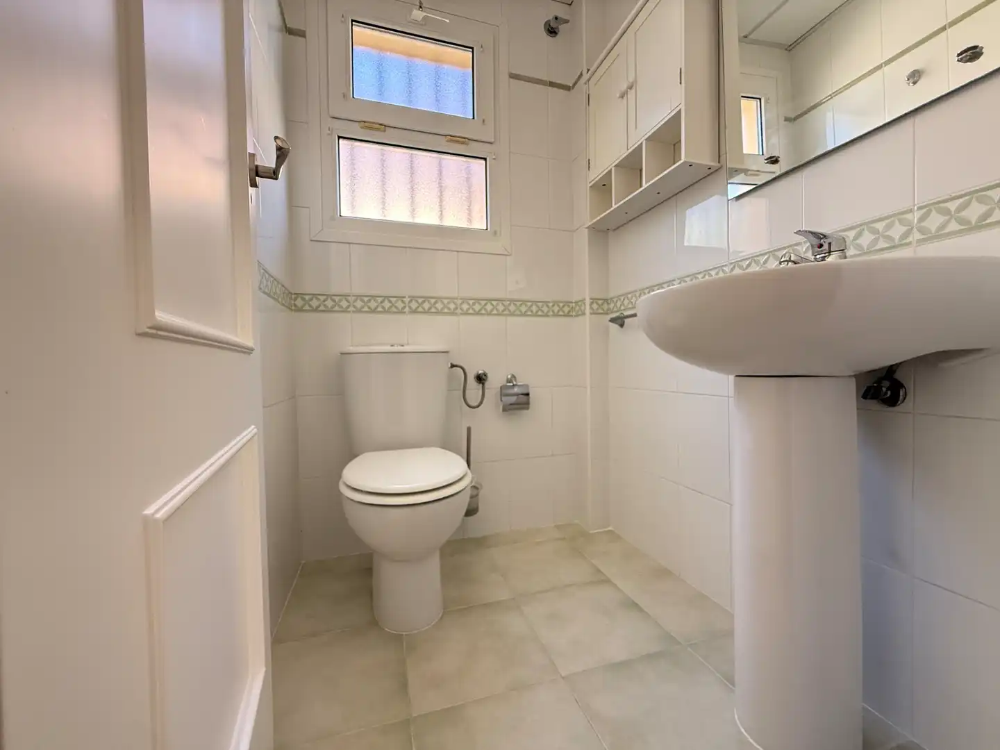 Bathroom of Detached homes for sale in Jerez de la Frontera  with Air Conditioner, Private garden and Terrace