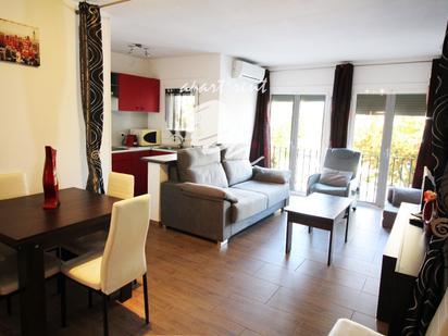 Sala d'estar de Pis en venda en Empuriabrava amb Aire condicionat, Piscina i Balcó