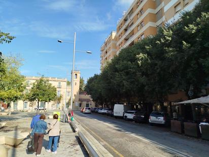 Vista exterior de Pis en venda en Salt amb Balcó