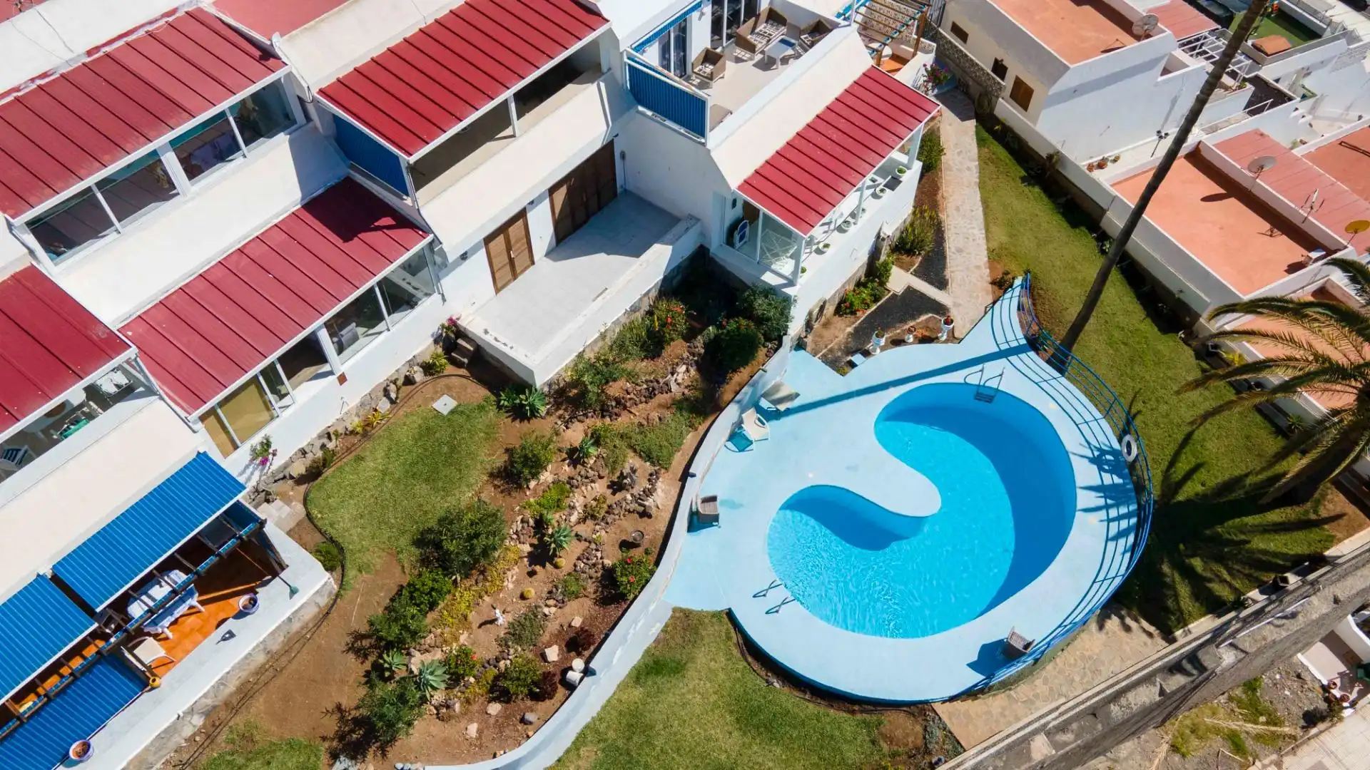 Piscina de Apartament en venda en Adeje amb Aire condicionat, Terrassa i Moblat