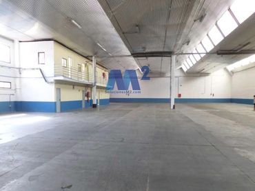 Nau industrial de lloguer a Sifón