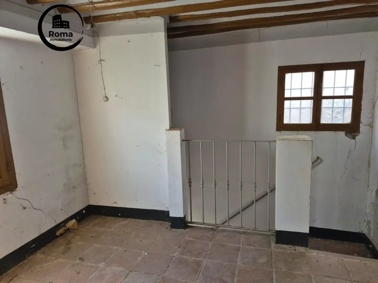 Casa adosada en venda en Loja amb Terrassa