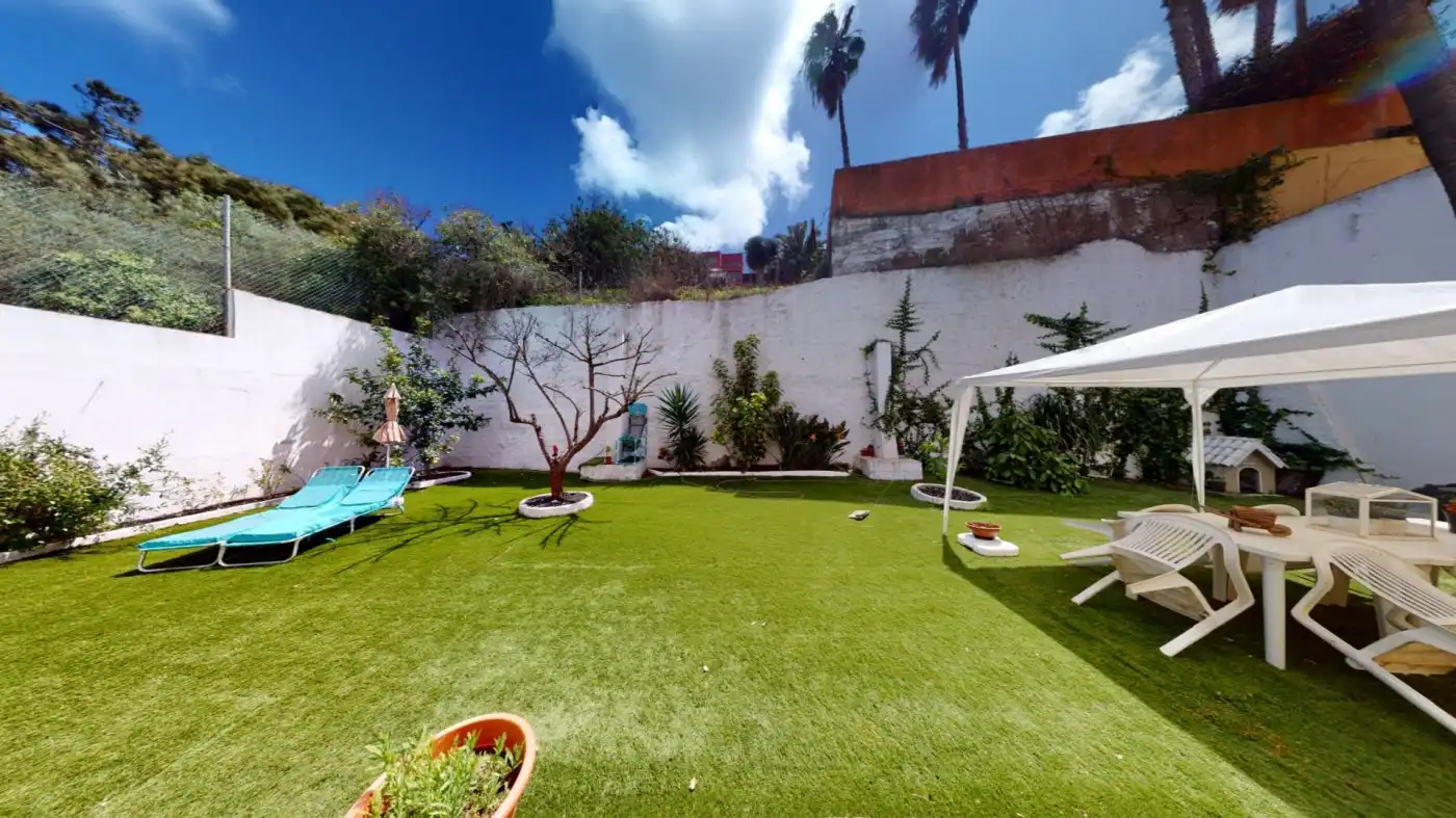 Jardí de Casa o xalet en venda en Las Palmas de Gran Canaria amb Jardí privat, Terrassa i Traster
