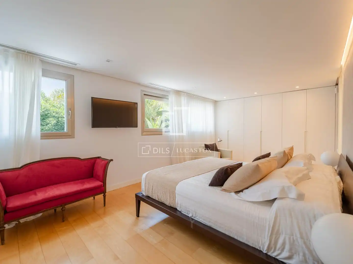 Habitación de Casa o chalet en venta en Godella con Aire acondicionado, Calefacción y Jardín privado
