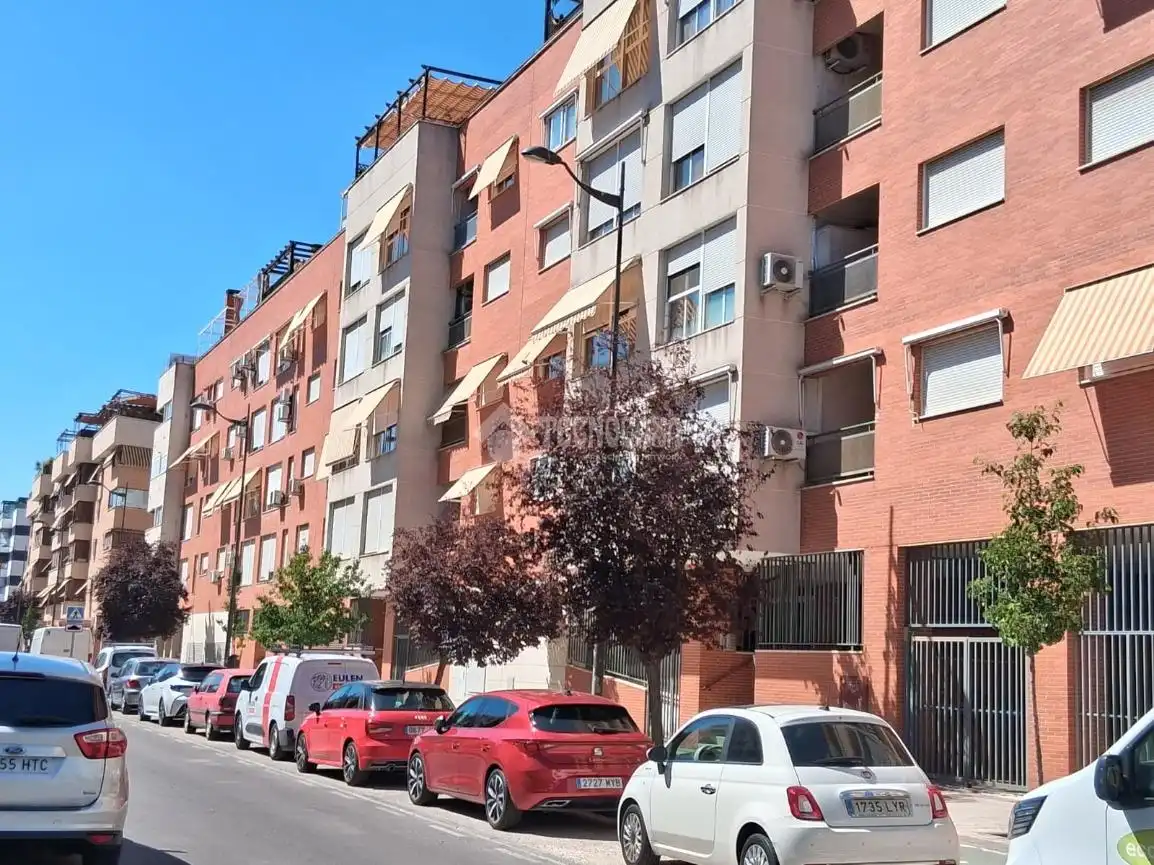 Außenansicht von Wohnung zum Verkauf in Getafe mit Heizung
