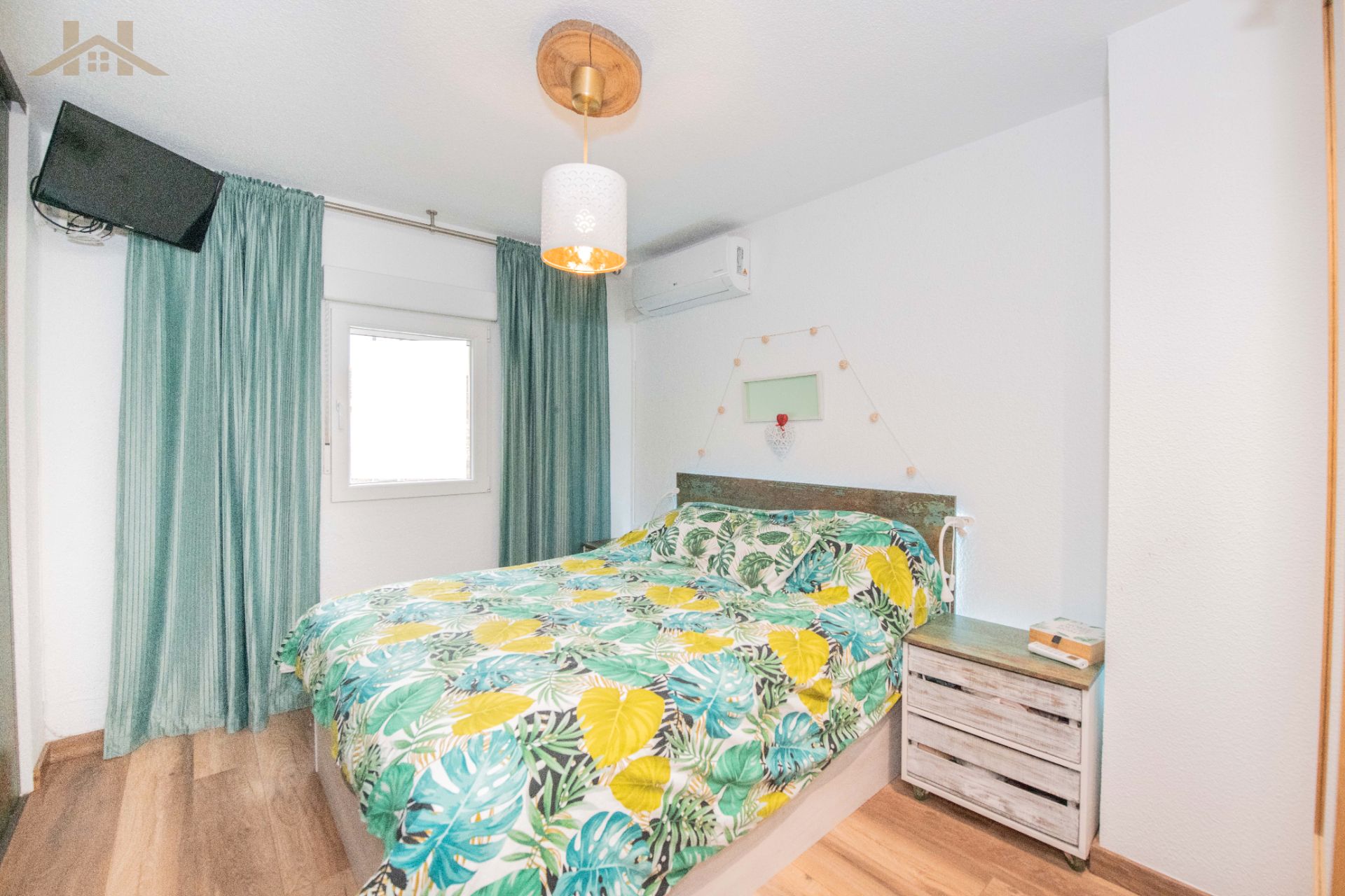 Habitación de Casa o chalet en venta en Móstoles con Aire acondicionado, Jardín privado y Trastero