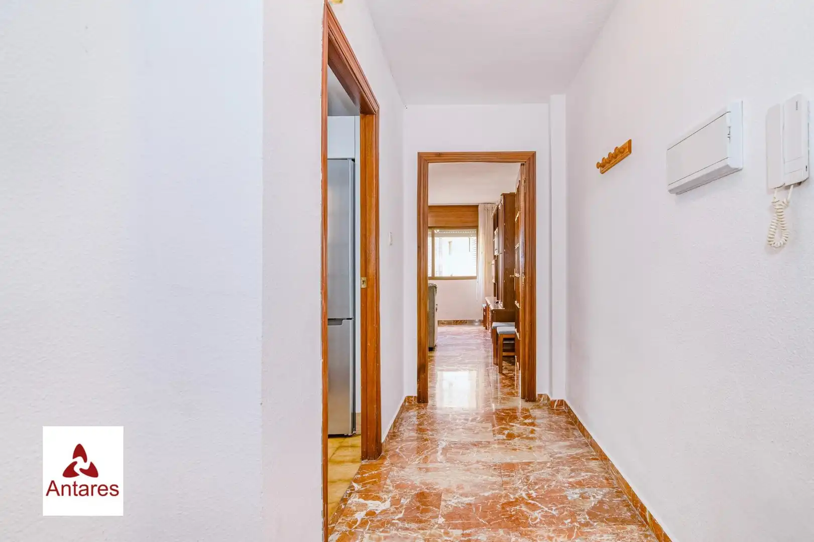 Piso en venta en Granada con Calefacción y Amueblado