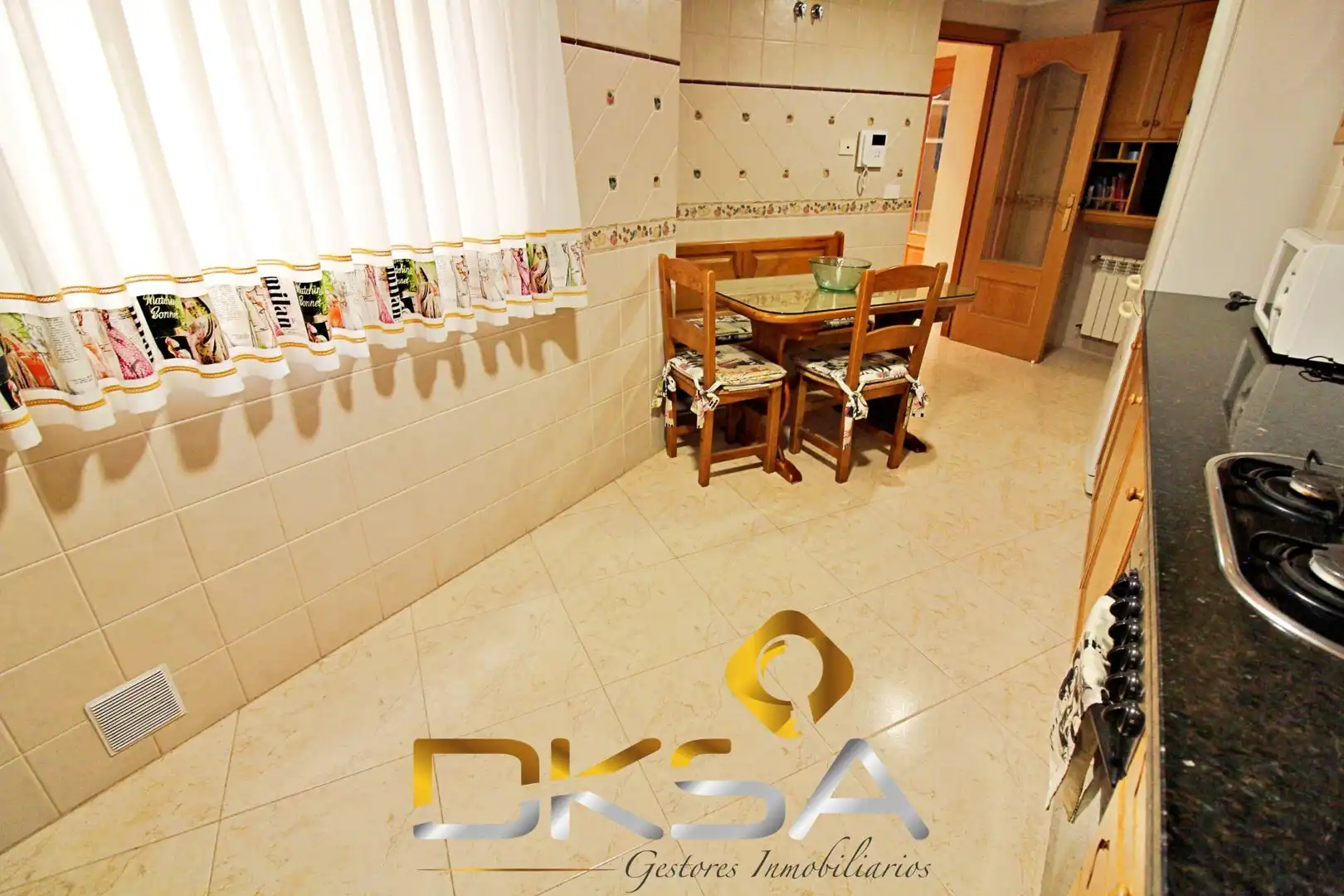 Kitchen of Duplexes for sale in L'Alcora  with Terrace, Storage room and Furnished