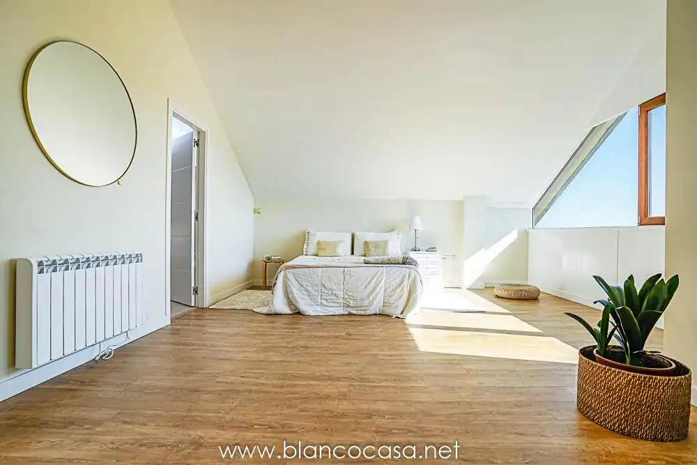 Bedroom of Houses for sale in Carballo  with Heating, Private garden and Storage room