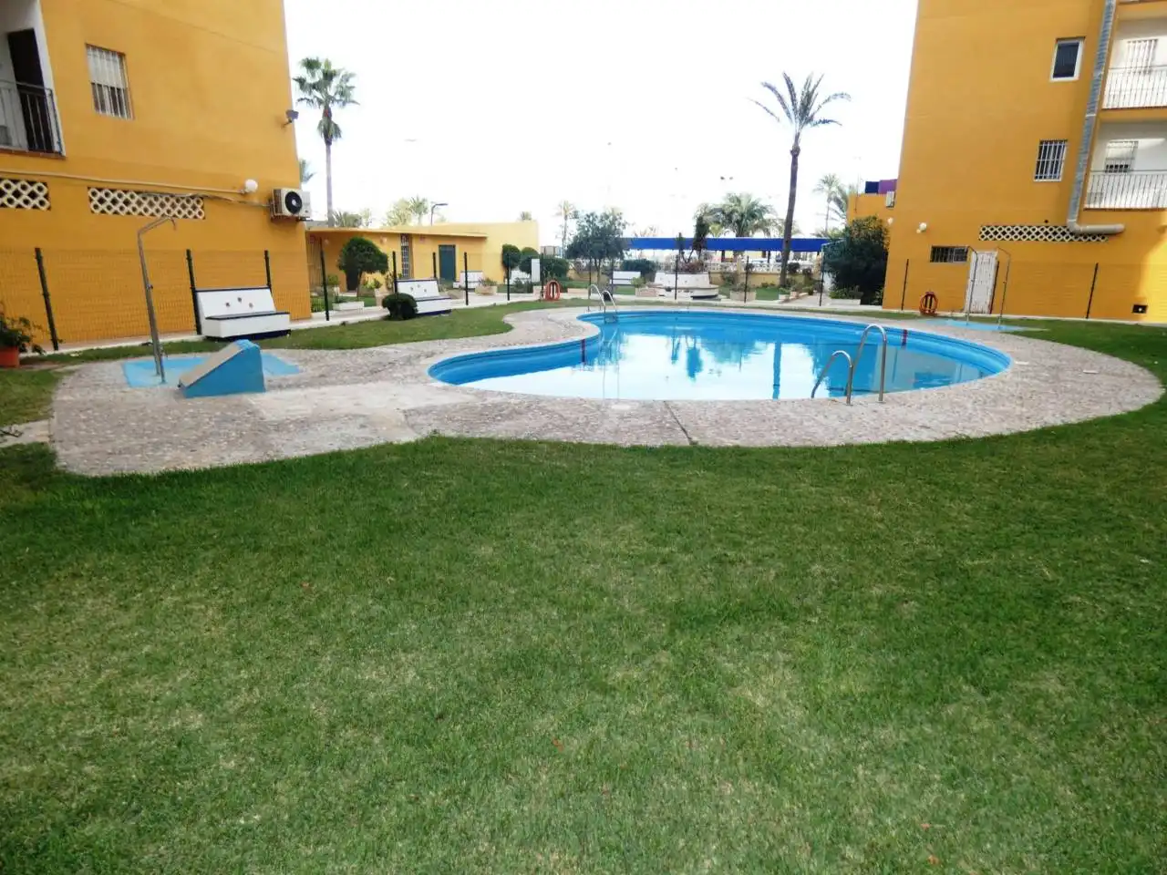 Flat with pool for sale in Avenida Mediterráneo, imagen 9