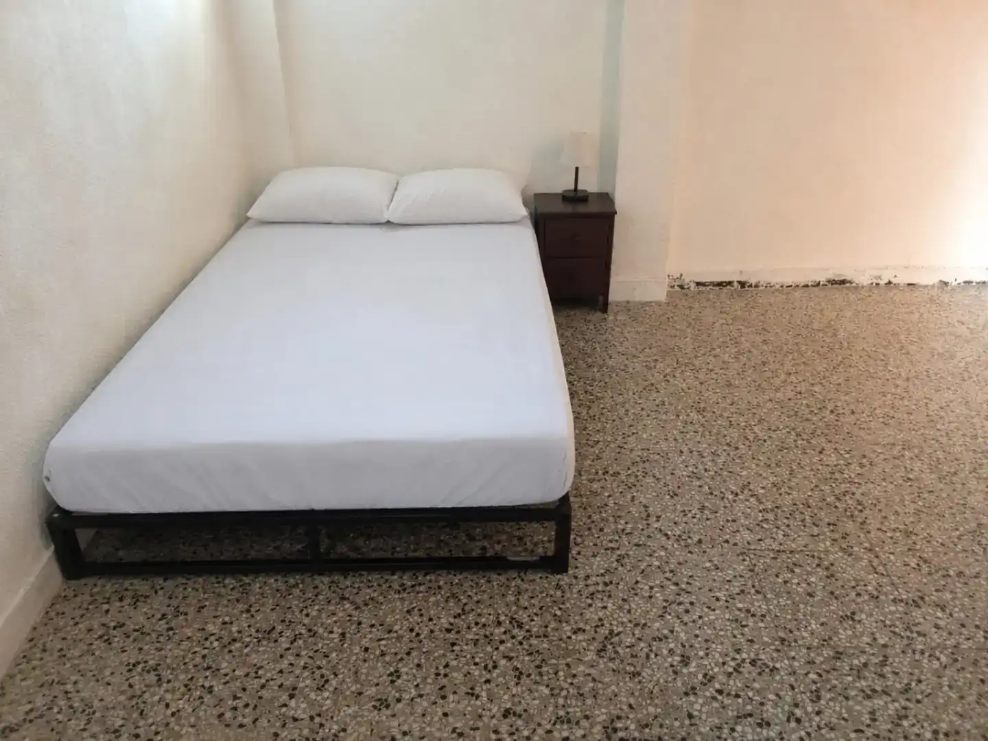 Bedroom of Flat for rent in Cullera  with Air Conditioner, Washing machine and Microwave