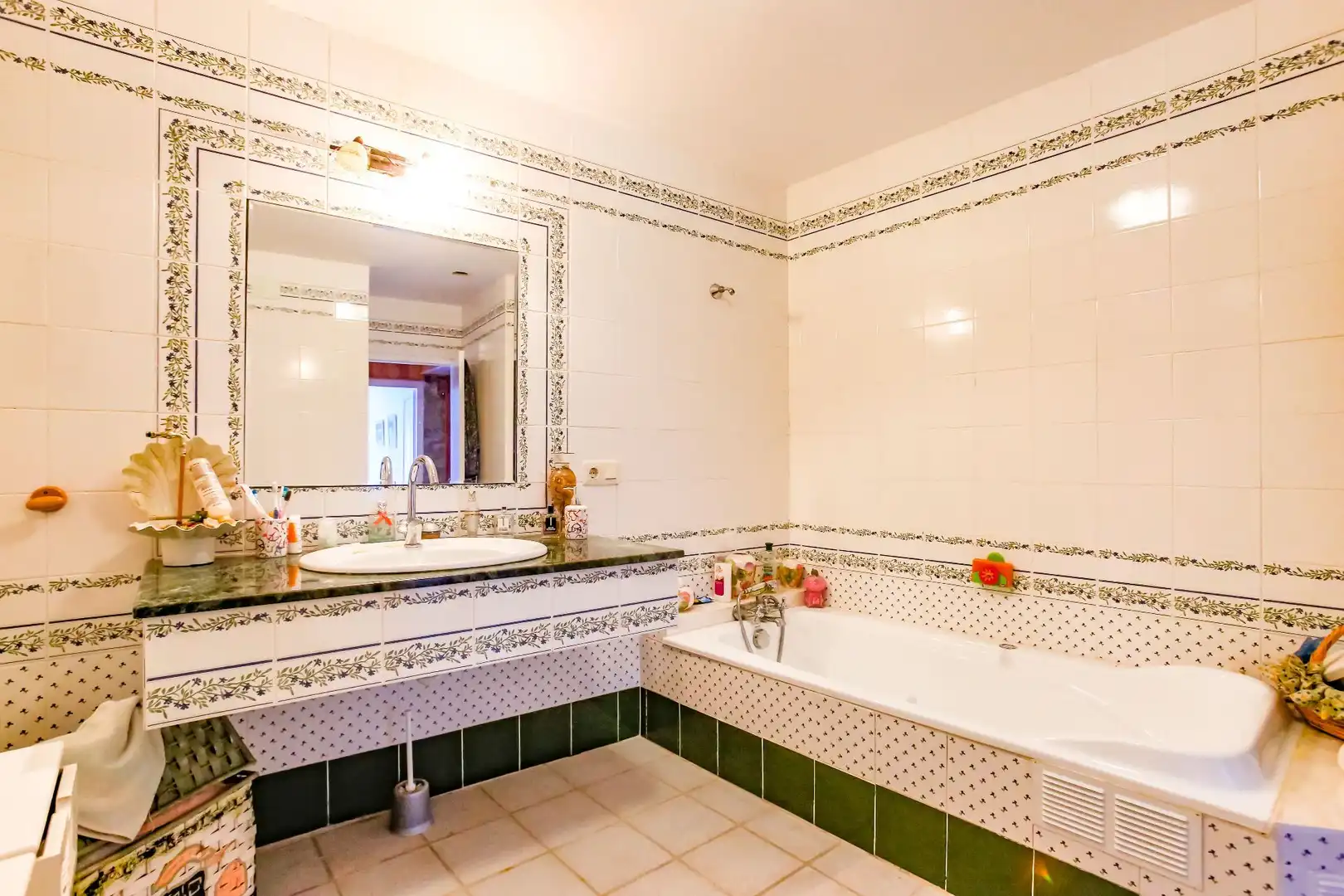 Badezimmer von Country house zum Verkauf in Sant Vicenç de Castellet mit Heizung, Privatgarten und Terrasse