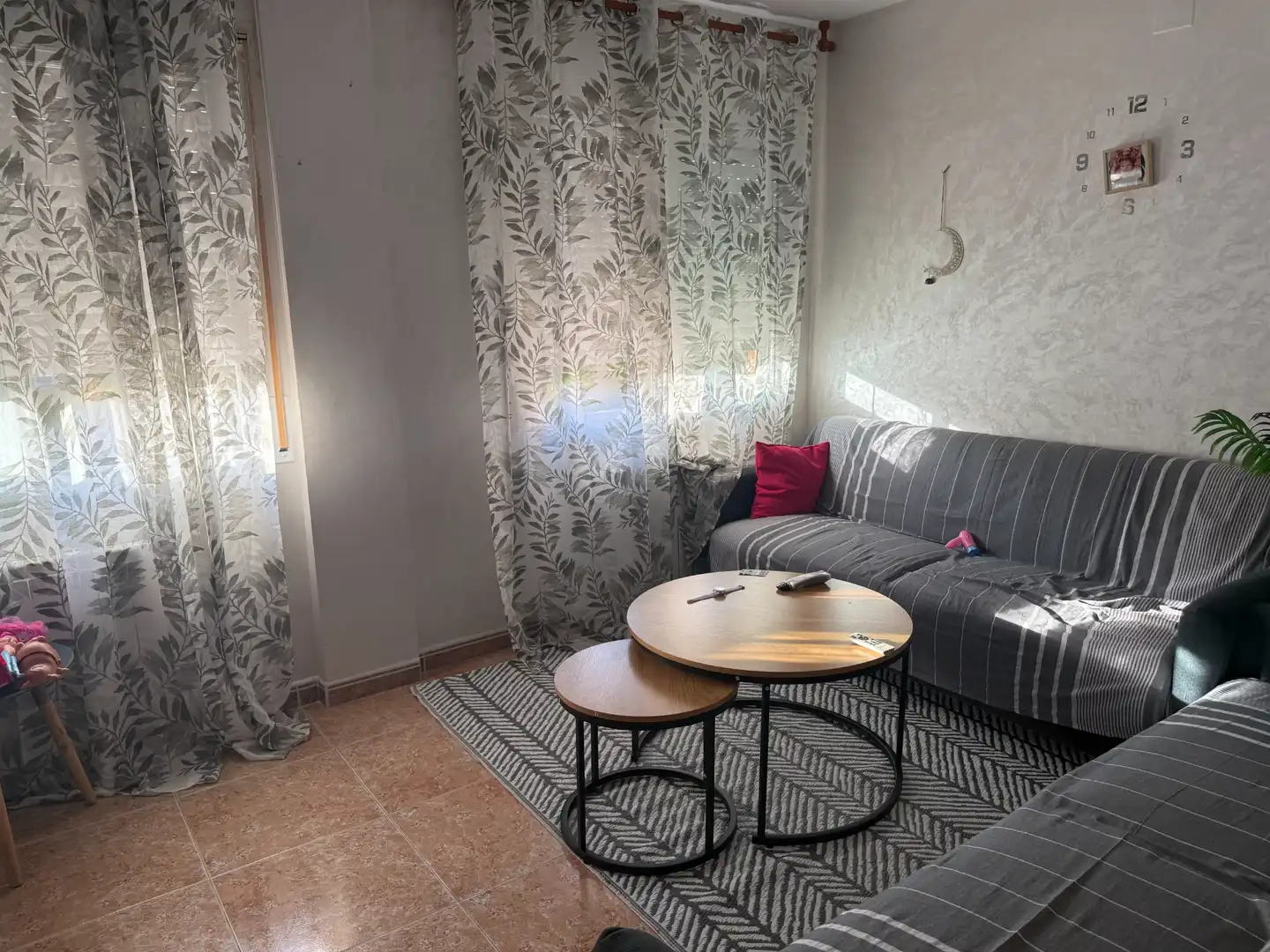 Living room of Flat for sale in Reus  with Air Conditioner, Furnished and Oven