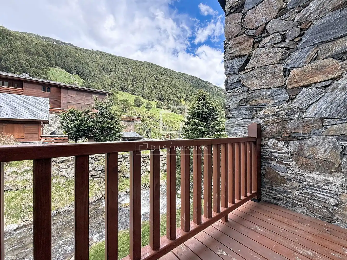 Terraza de Piso de alquiler en Canillo con Calefacción, Parquet y Terraza