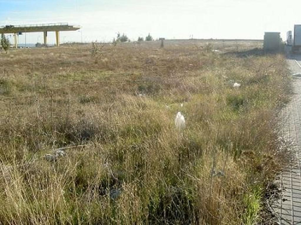 Industrial land for sale in Yunquera de Henares