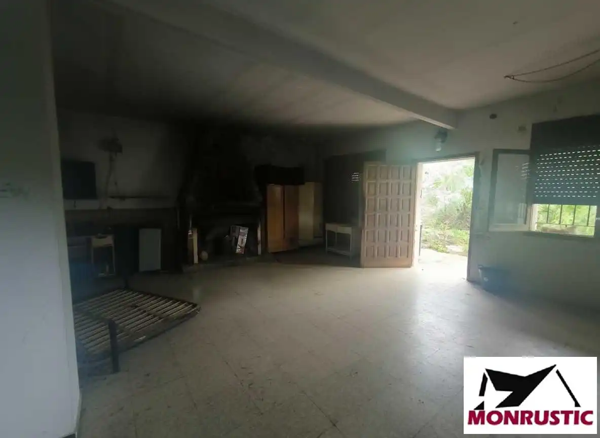 Finca rústica en venda en Masllorenç