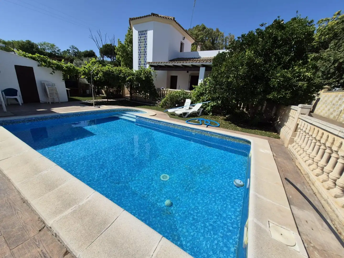 Piscina de Casa o xalet en venda en Arcos de la Frontera