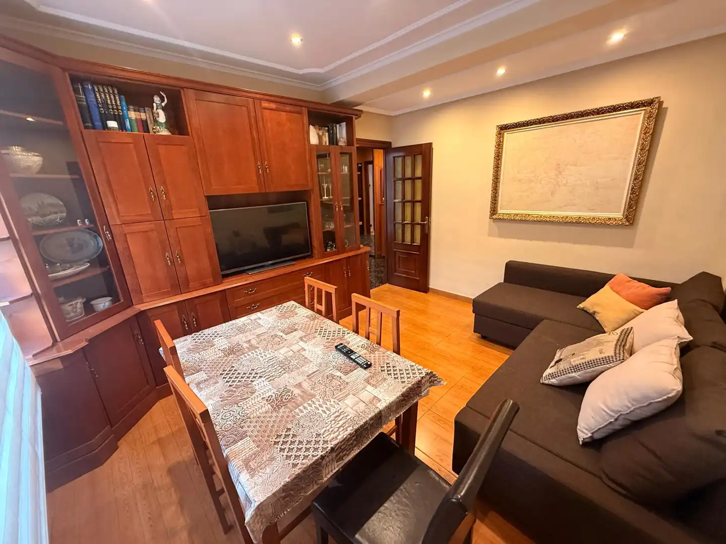Sala d'estar de Pis en venda en Gijón  amb Calefacció i Terrassa
