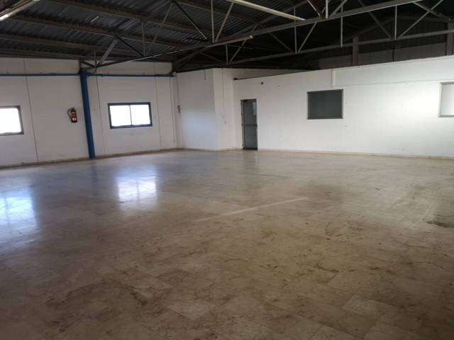 Nave industrial en Venta en Alemania en Campo Alto - Club de Campo