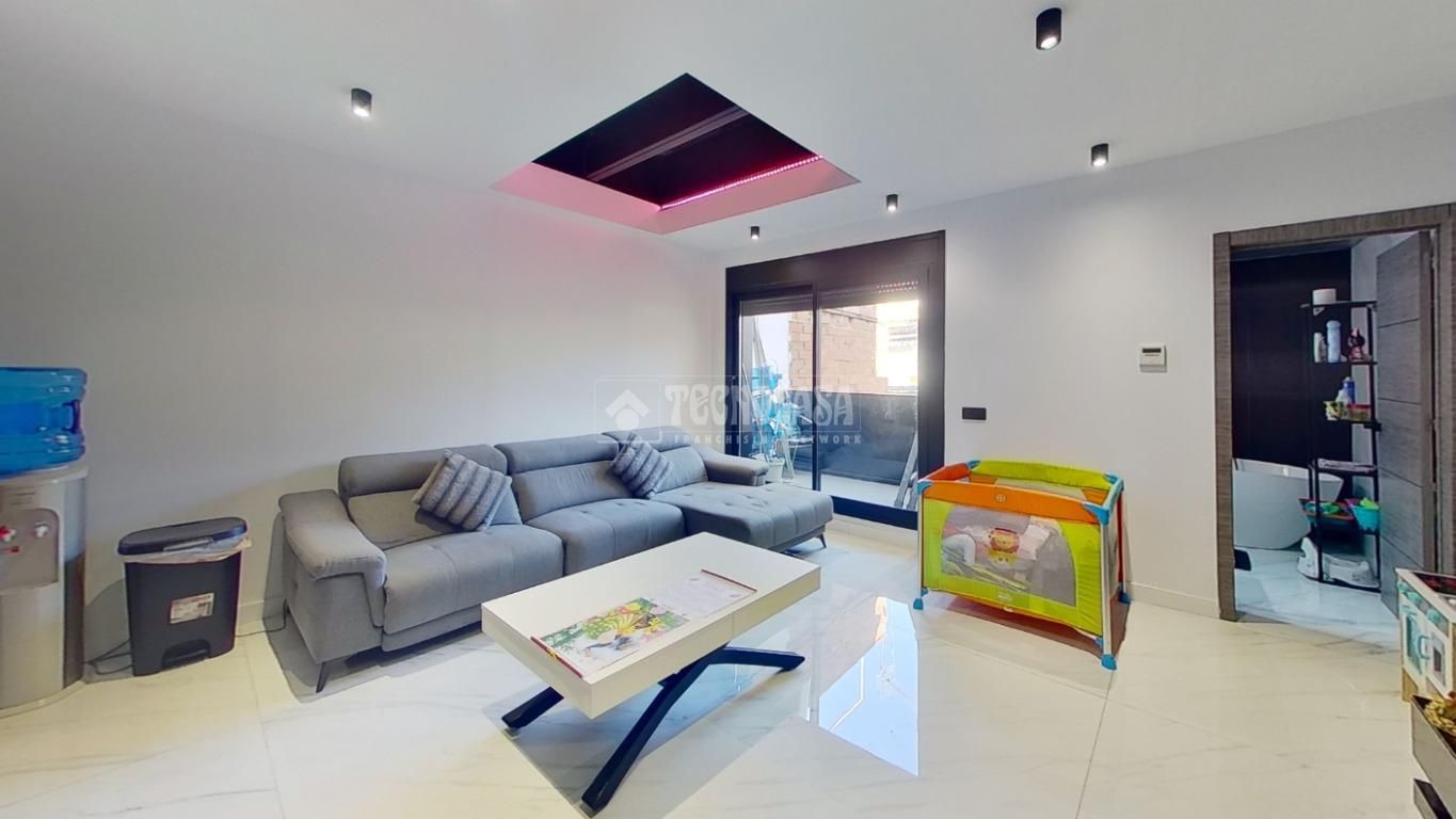 Living room of Flat for sale in Sabadell