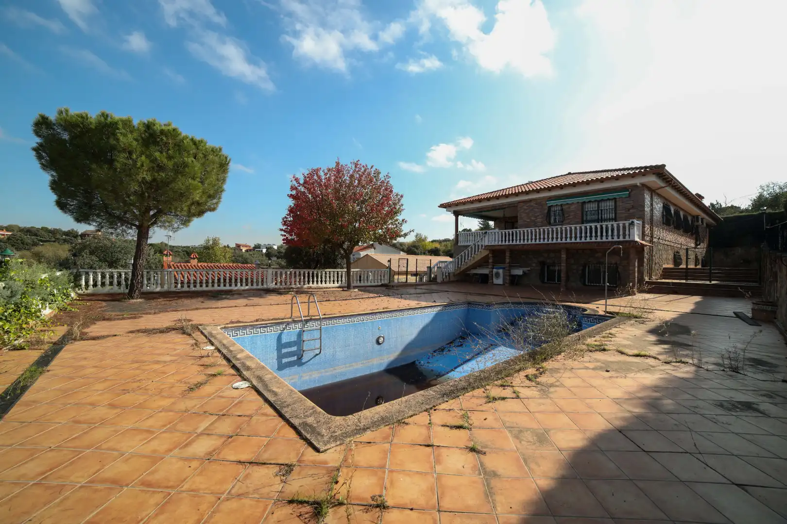 Piscina de Casa o xalet en venda en Arroyomolinos (Madrid) amb Aire condicionat, Calefacció i Jardí privat