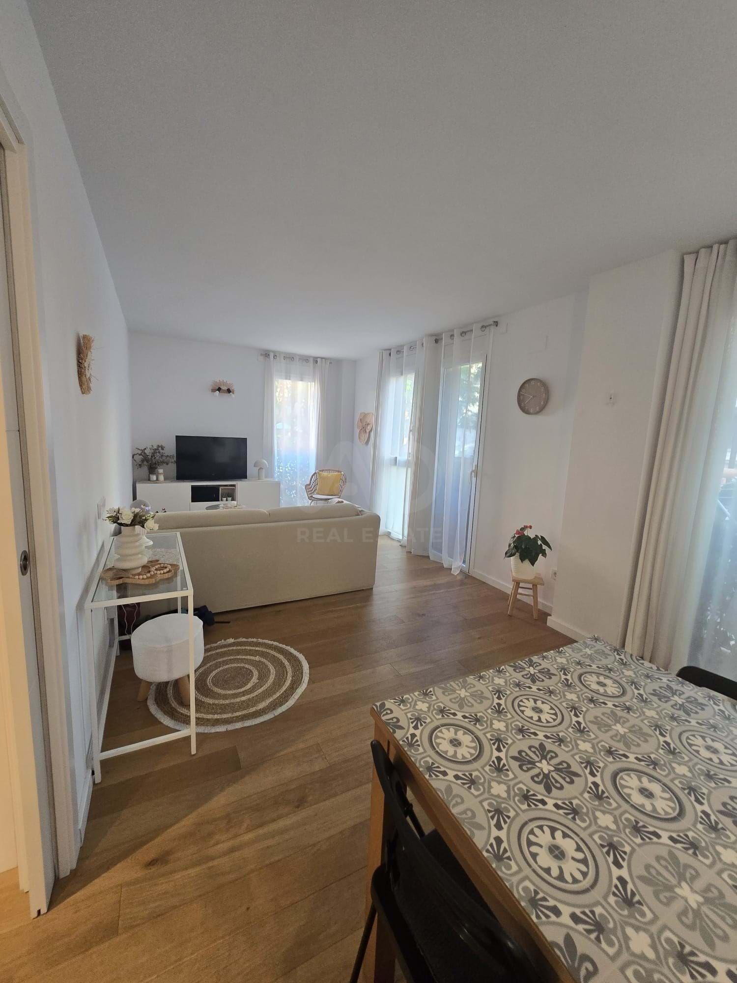 Living room of Flat for sale in Rubí  with Air Conditioner, Heating and Terrace
