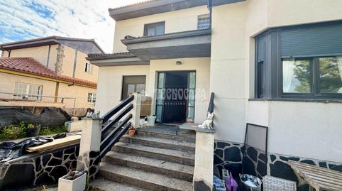 Photo 2 of Houses for sale in Serracines, Madrid