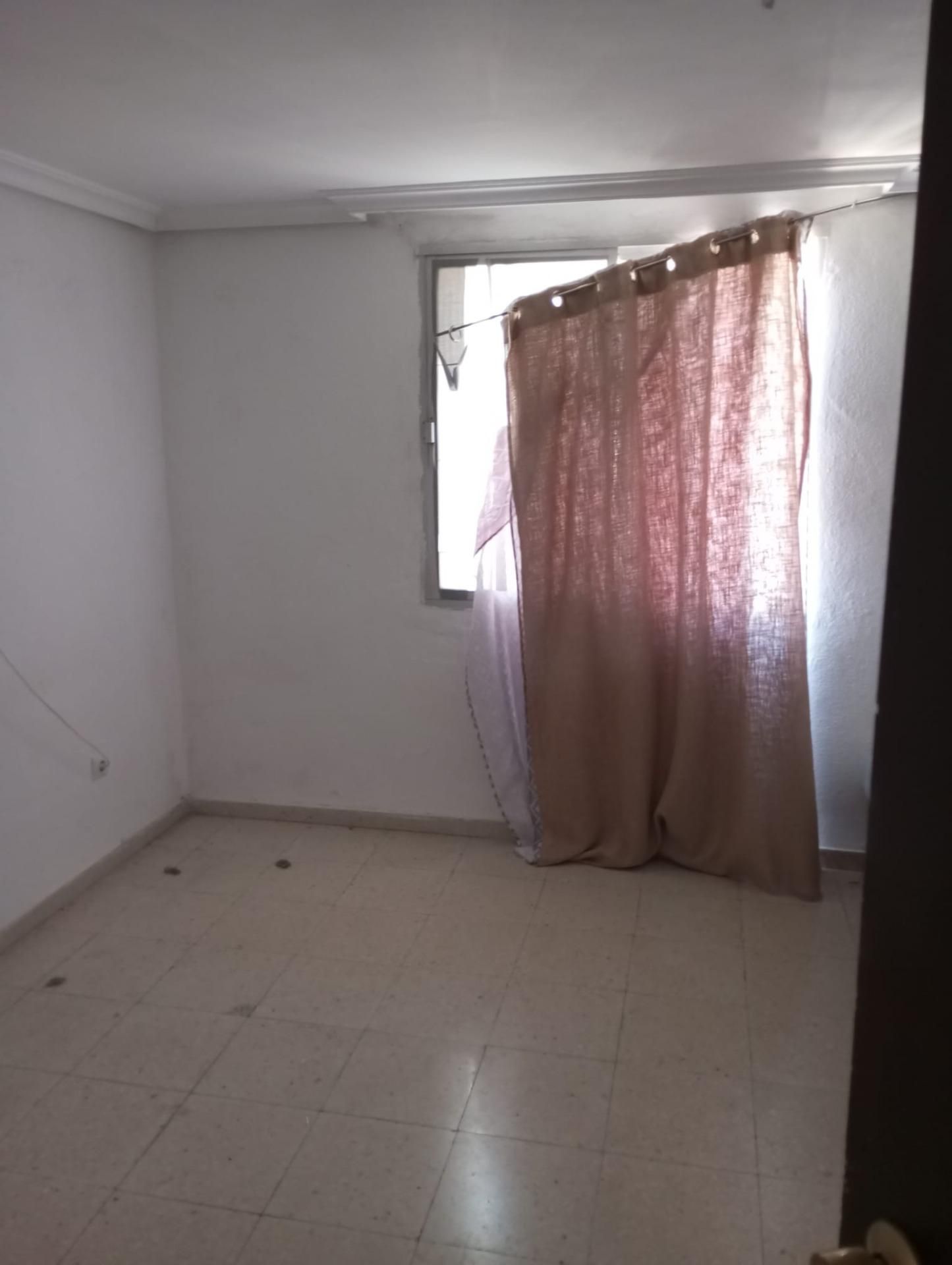 Bedroom of Apartment for sale in Algeciras