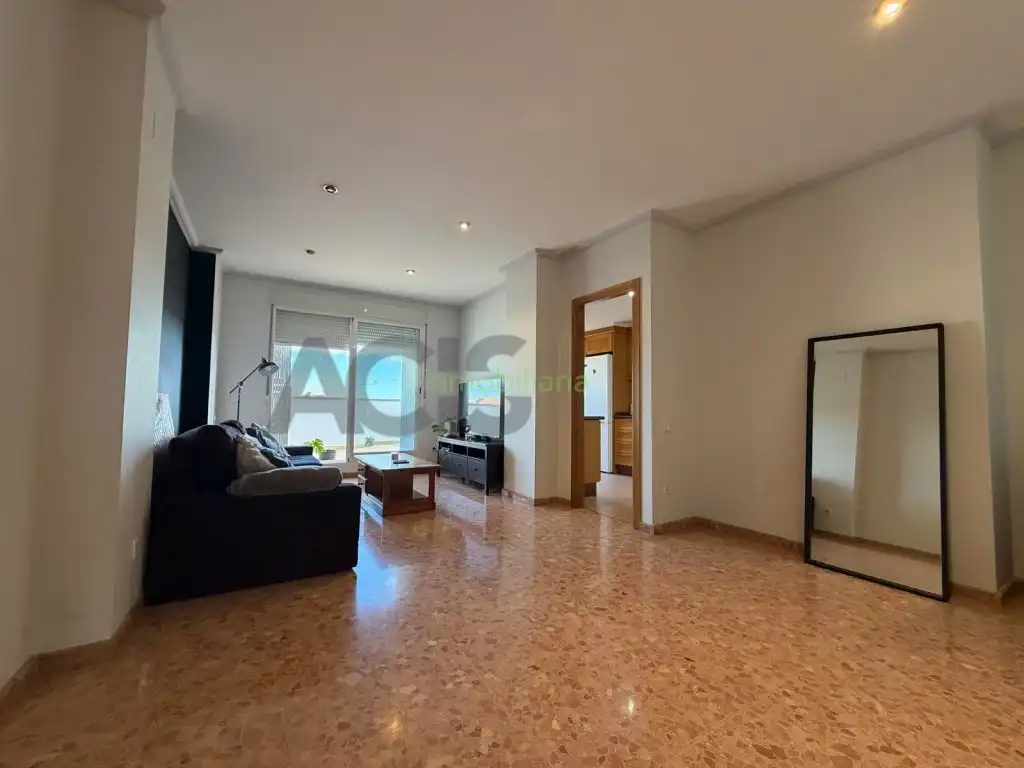 Sala de estar de Ático de alquiler en L'Alcúdia con Terraza y Balcón