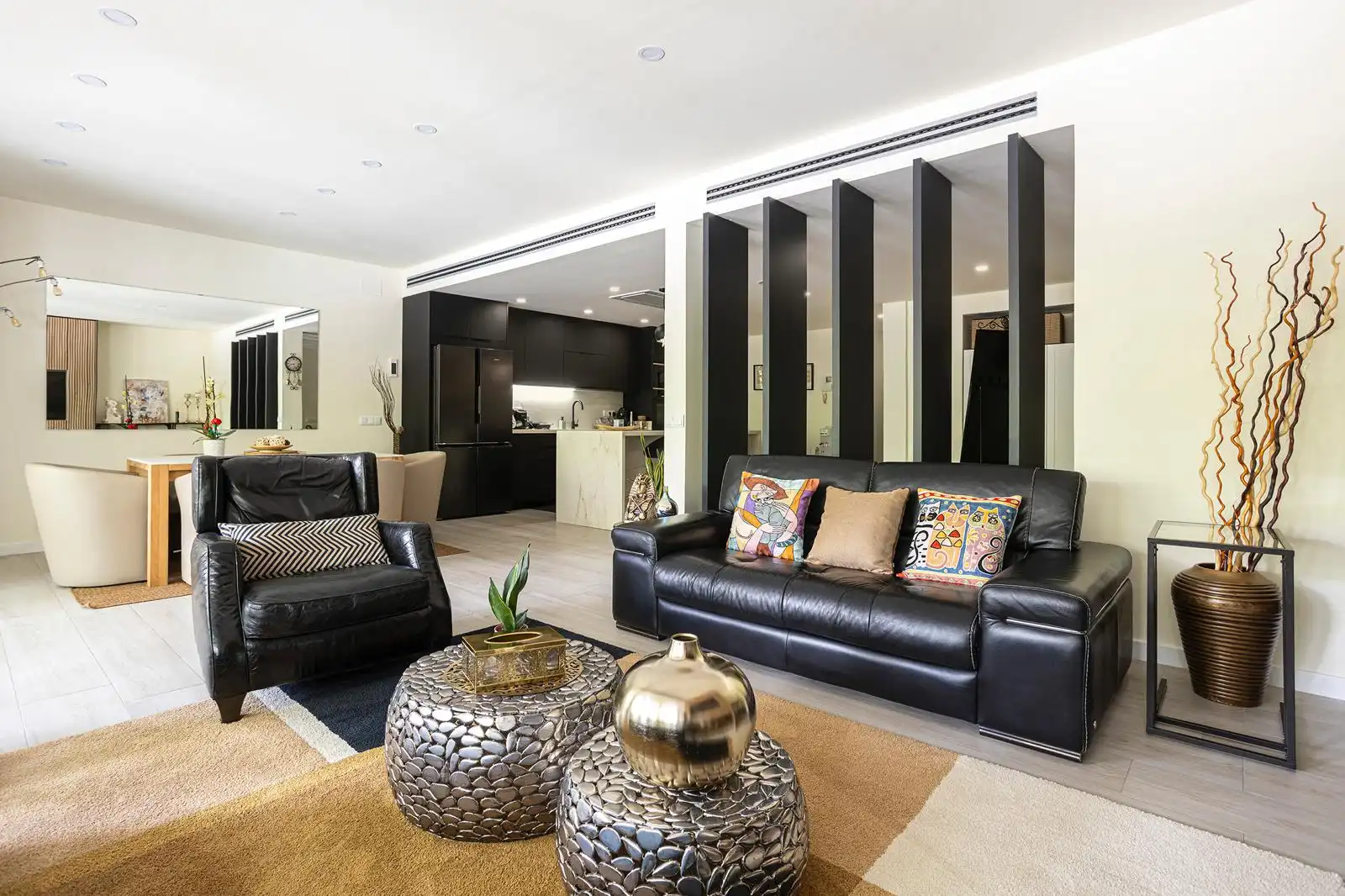 Living room of Flat for rent in Barcelona  with Air Conditioner, Heating and Parquet flooring