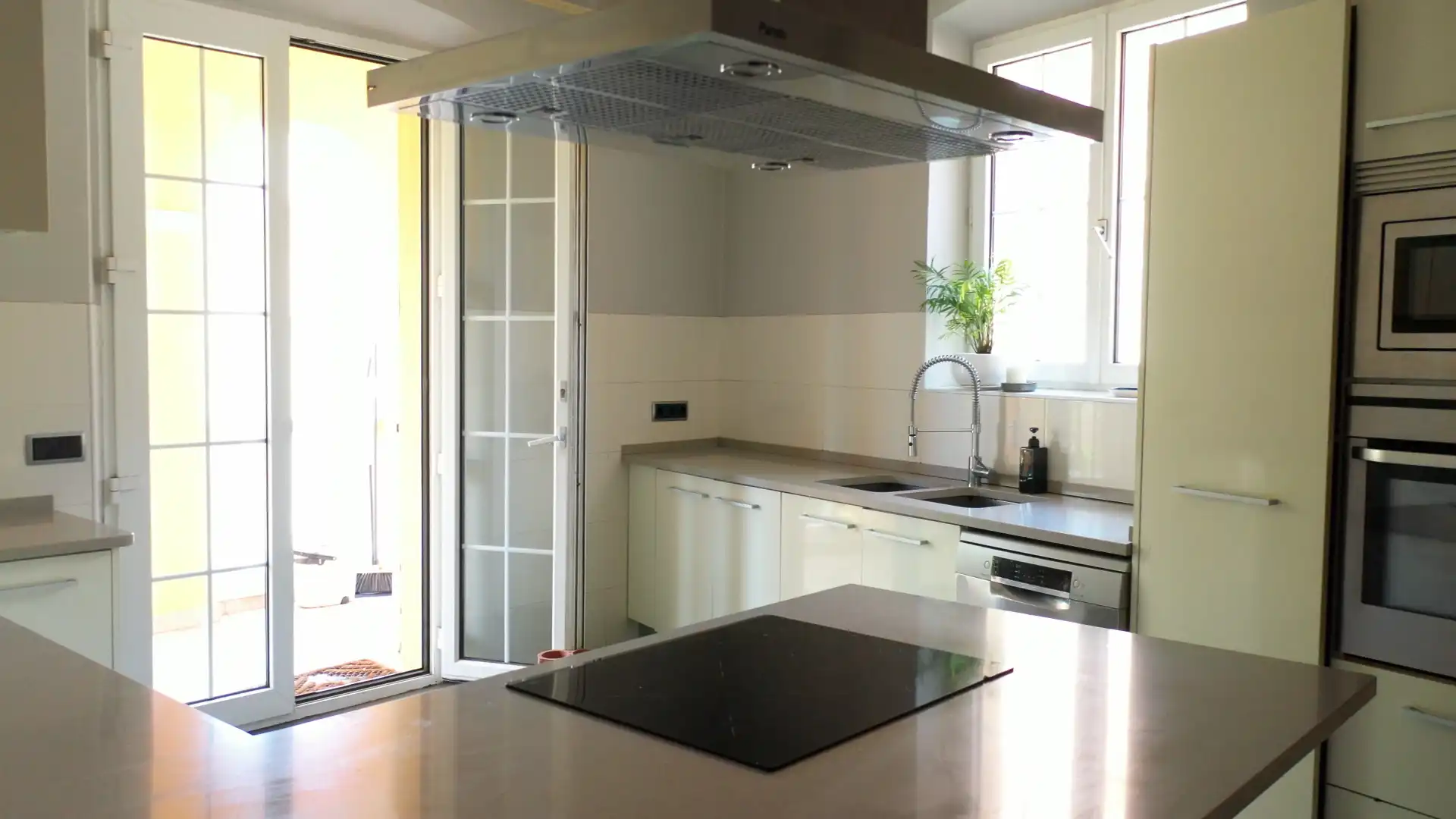 Haus mit Pool zum Verkauf in Carrer Pau Claris, imagen 41