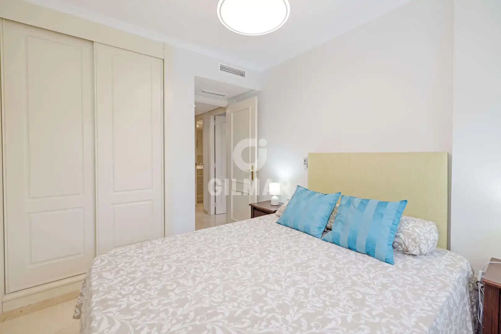 Bedroom of Apartments for sale in Sotogrande  with Heating and Balcony