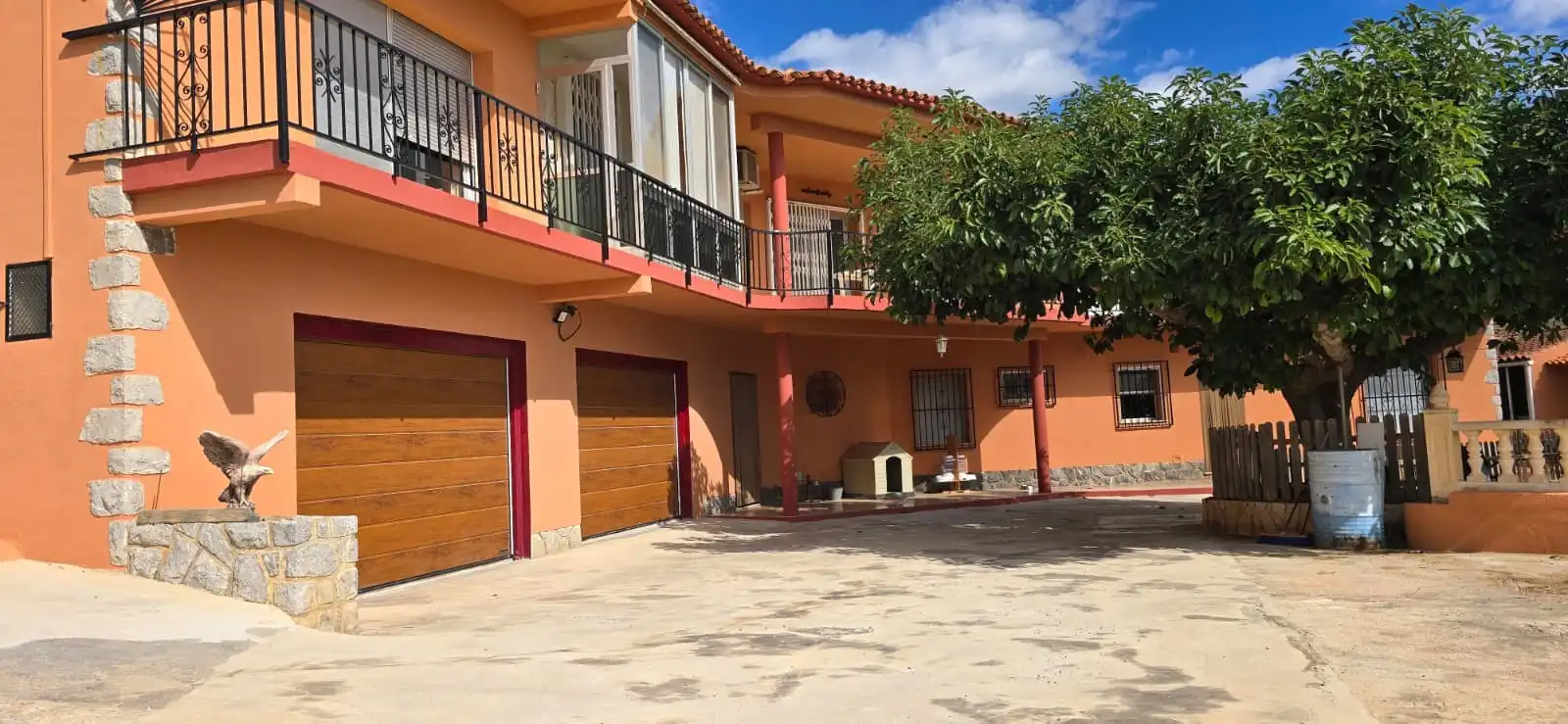 Vista exterior de Casa o chalet en venta en Callosa d'en Sarrià con Aire acondicionado, Terraza y Piscina