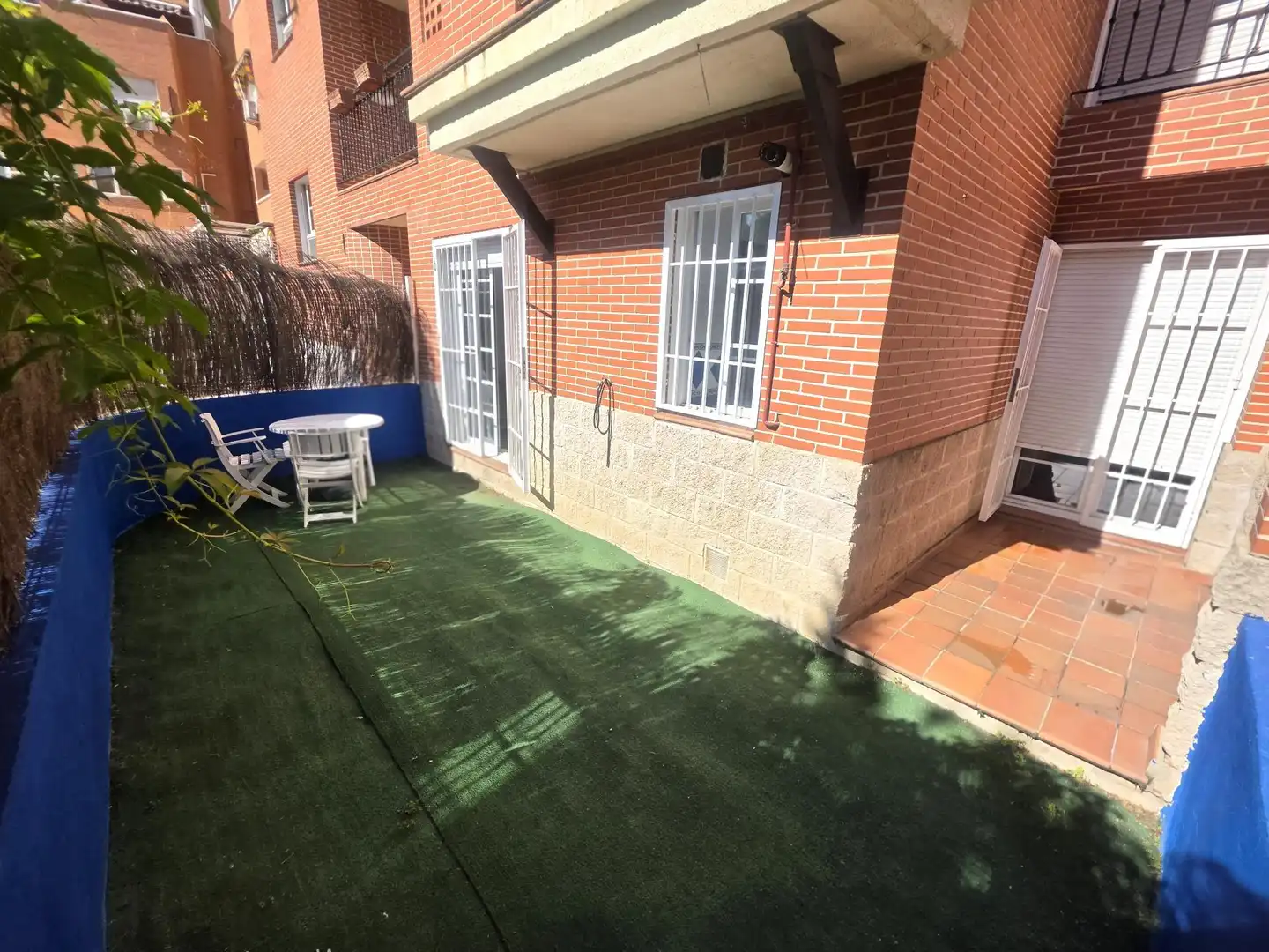 Jardí de Planta baixa en venda en Valdemoro amb Calefacció, Parquet i Terrassa