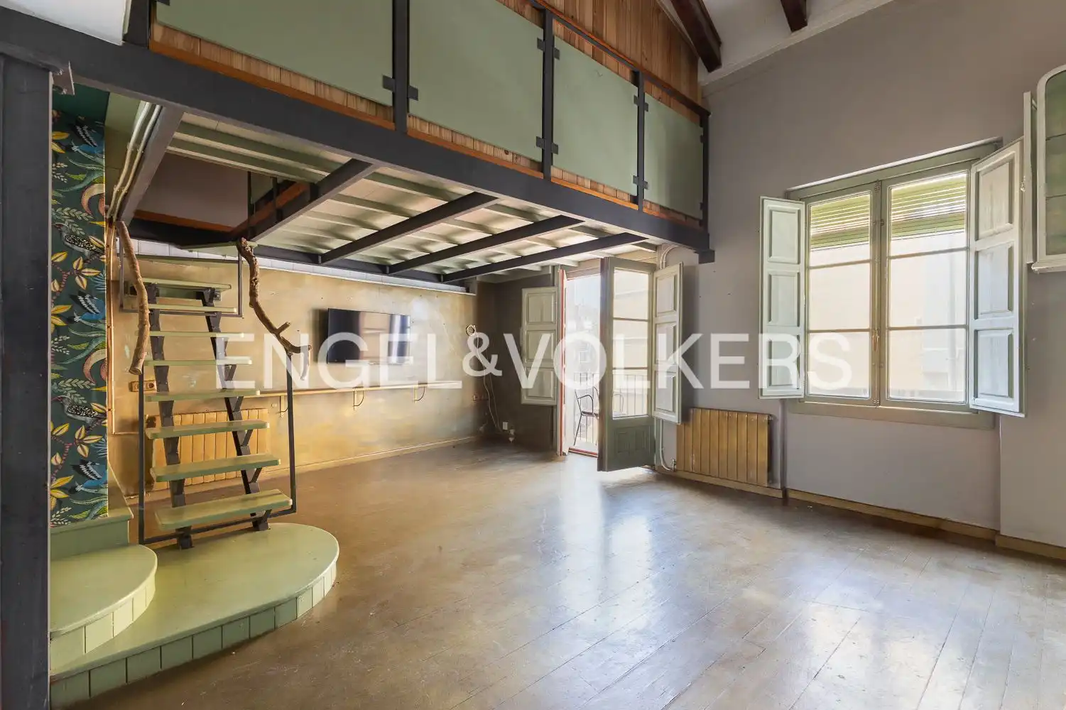 Living room of Flat for sale in Valencia  with Air Conditioner, Heating and Balcony