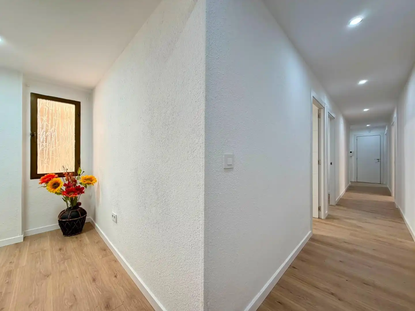 Flat for rent in Valencia  with Air Conditioner, Heating and Balcony