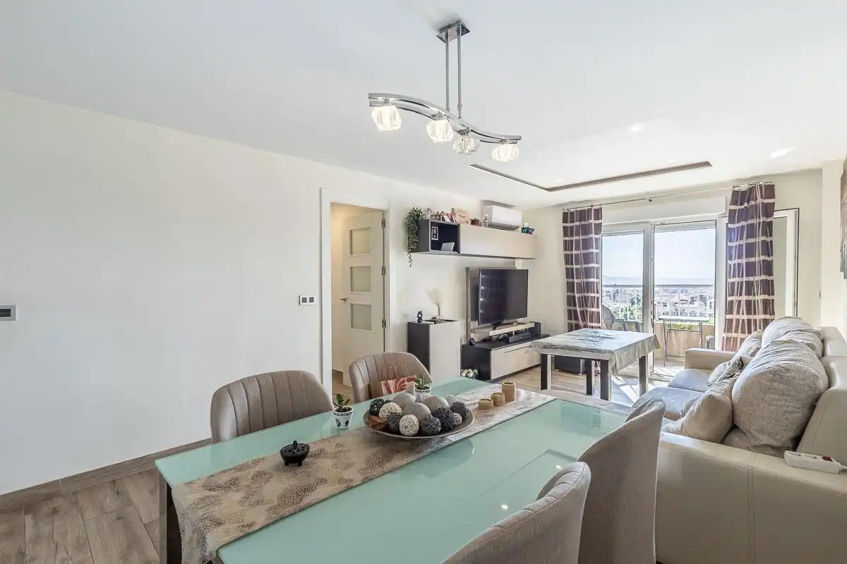 Piso con ascensor en venta en DE PULIANAS 60, imagen 3