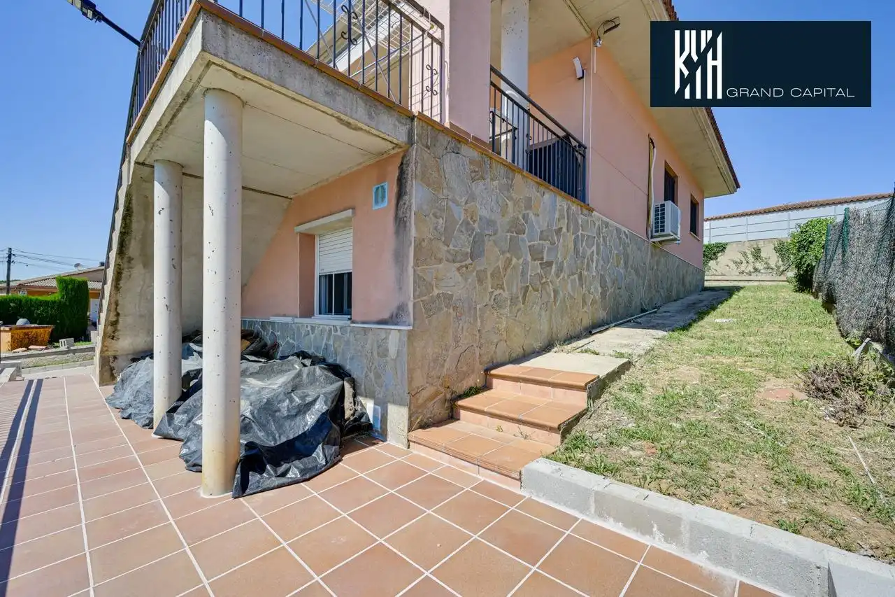Casa con terraza en venta en Carrer Carrer Casanovas, imagen 9