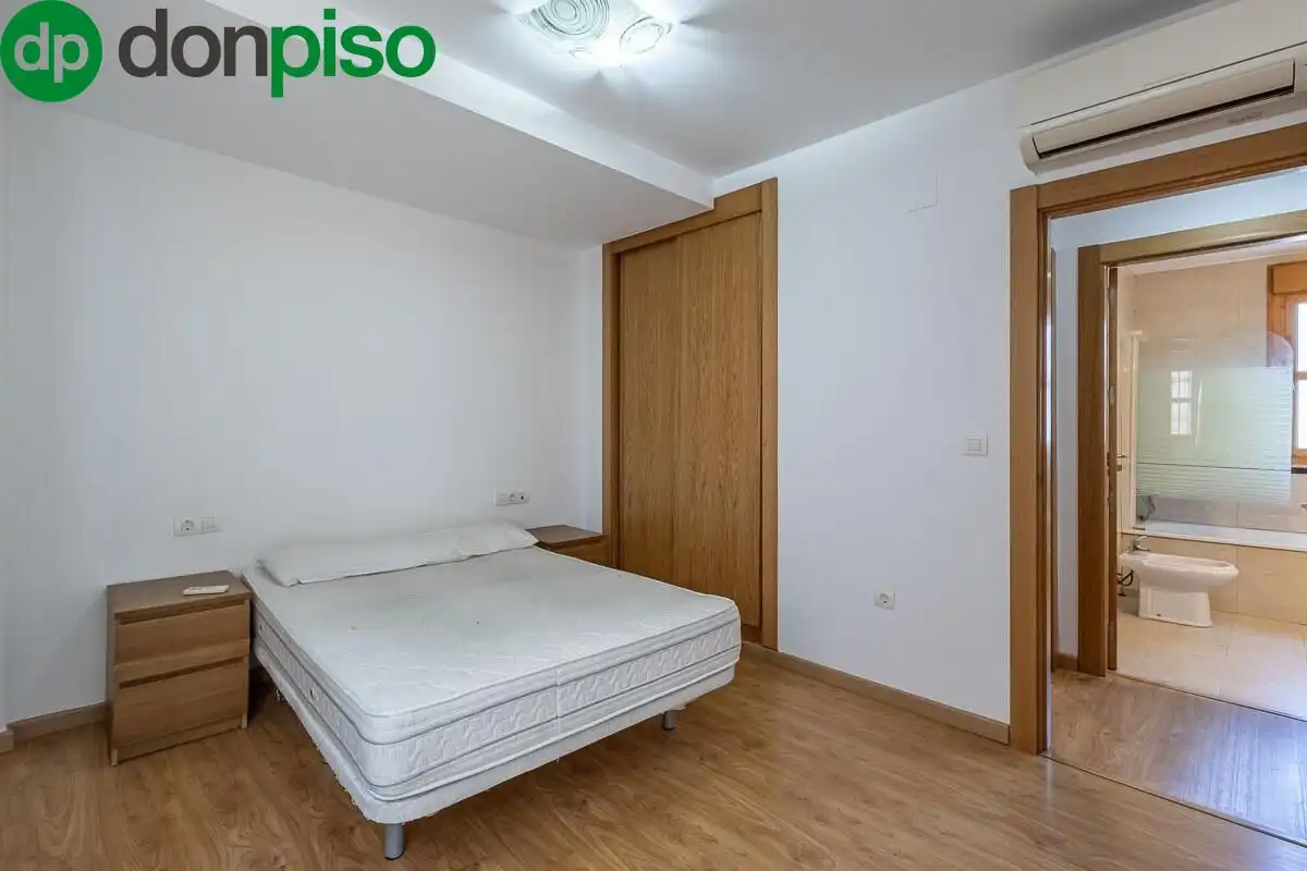 Bedroom of Duplexes for sale in Granada  with Air Conditioner and Heating