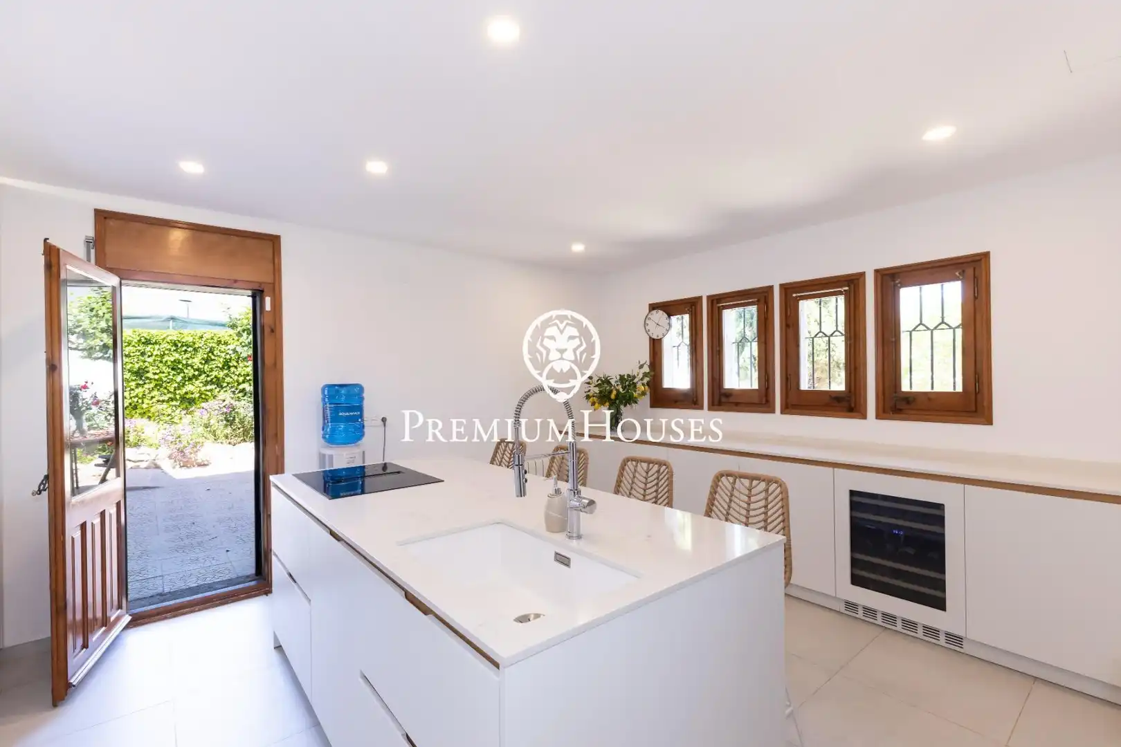 Cocina de Casa o chalet de alquiler en Cunit con Aire acondicionado, Calefacción y Jardín privado