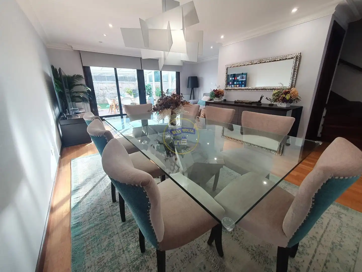 Dining room of Detached homes for sale in Vigo   with Heating, Private garden and Parquet flooring