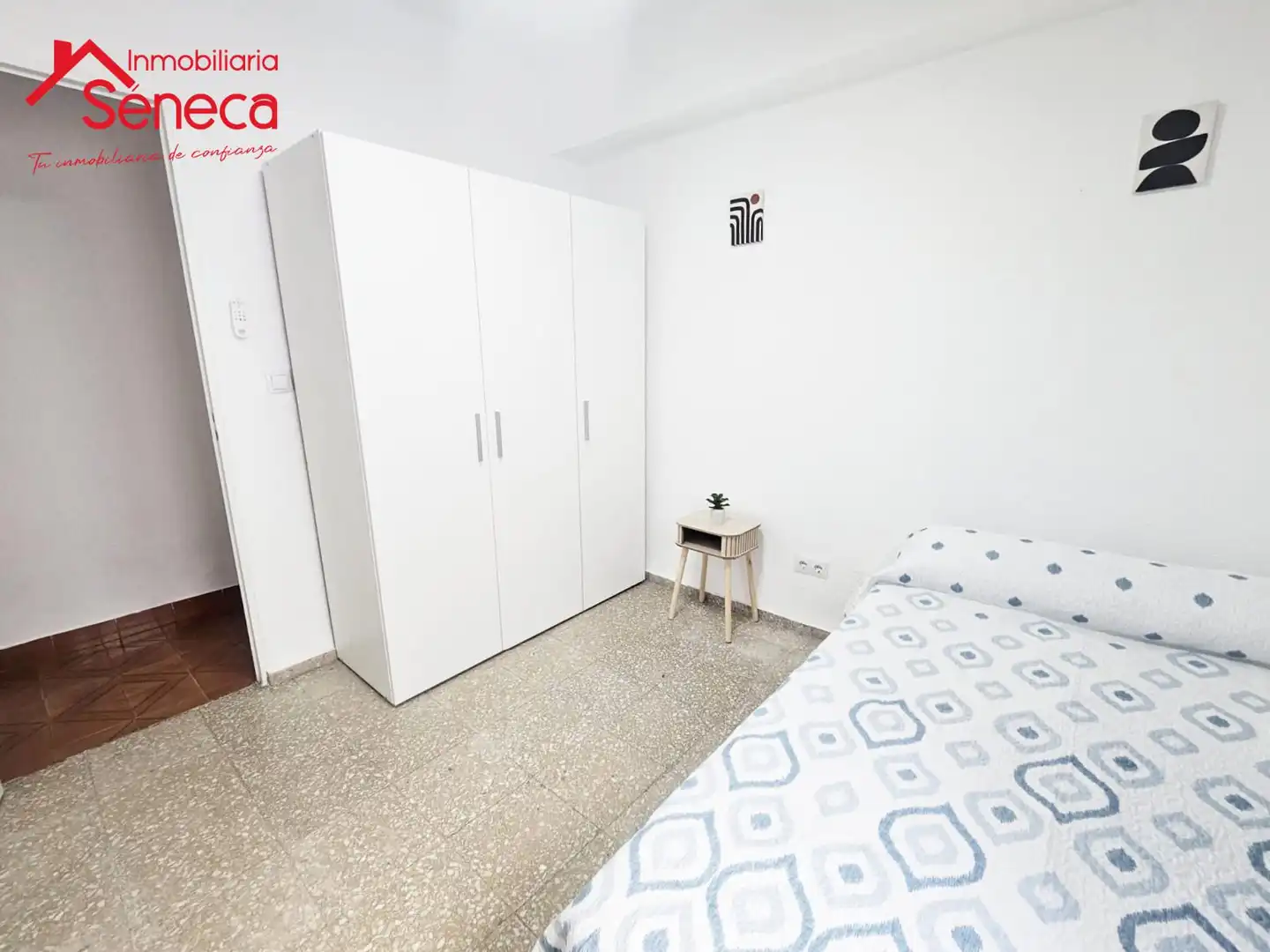 Habitación de Piso de alquiler en Córdoba con Terraza y Amueblado