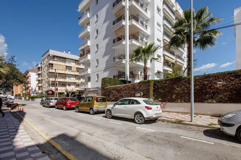 Vista exterior de Local en venta en Lloret de Mar
