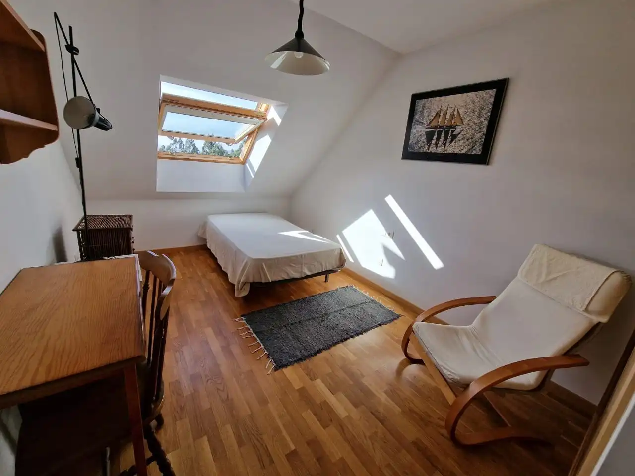 Habitación de Ático en venta en Ames con Calefacción, Trastero y Amueblado