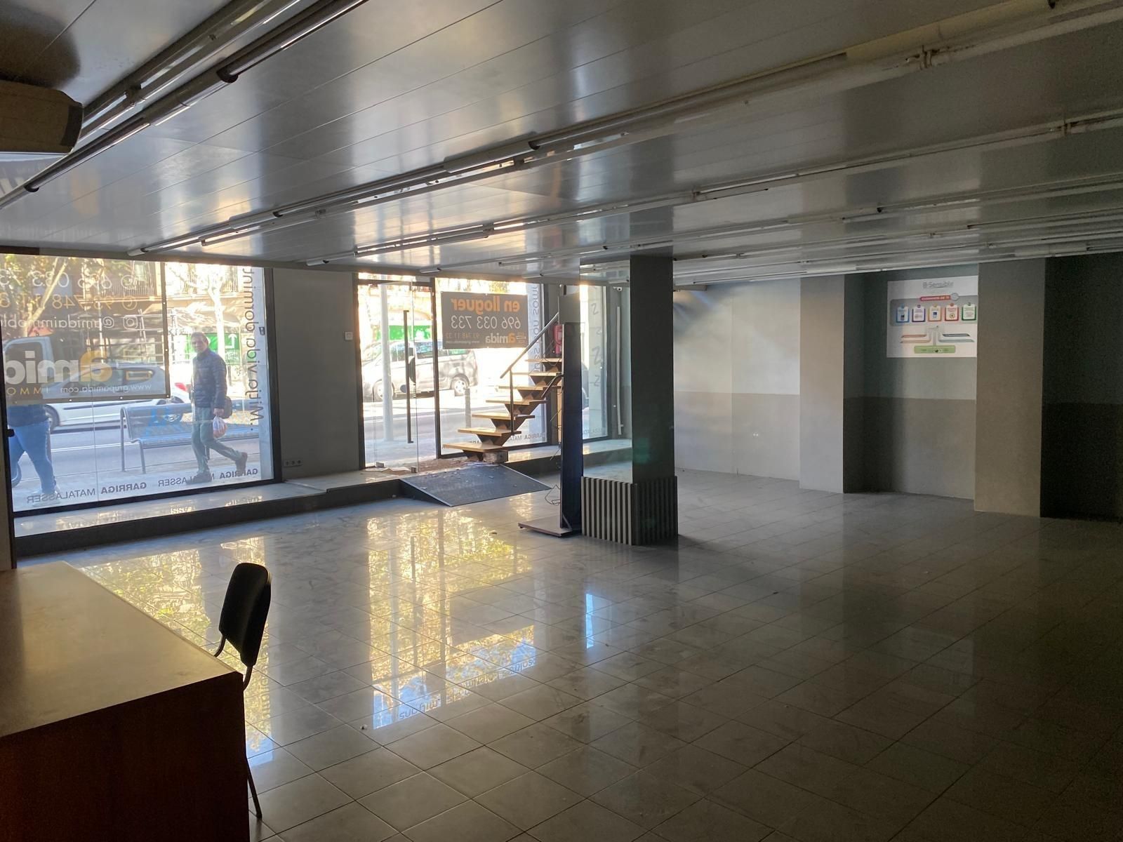 Local de lloguer a Rambla Zahenoff, Centre , Centre - Sant Oleguer