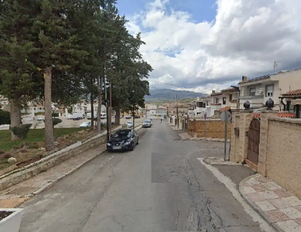 House with pool for sale in Calle García Lorca 15