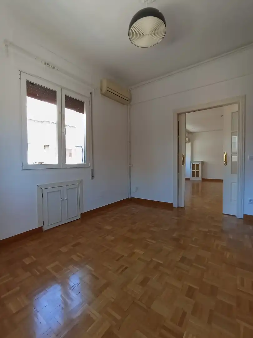 Sala de estar de Piso de alquiler en Madrid con Aire acondicionado, Calefacción y Parquet